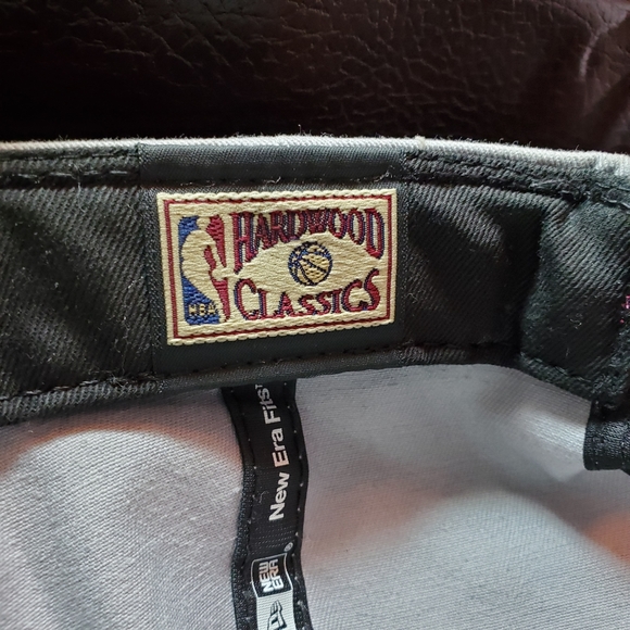 Chicago Bulls New Era Snap back Quality Embroidered Cap - Picture 6 of 12